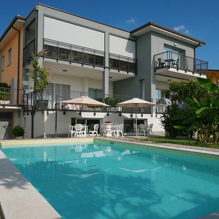 Appartamenti Da Mirella Lazise Exterior foto