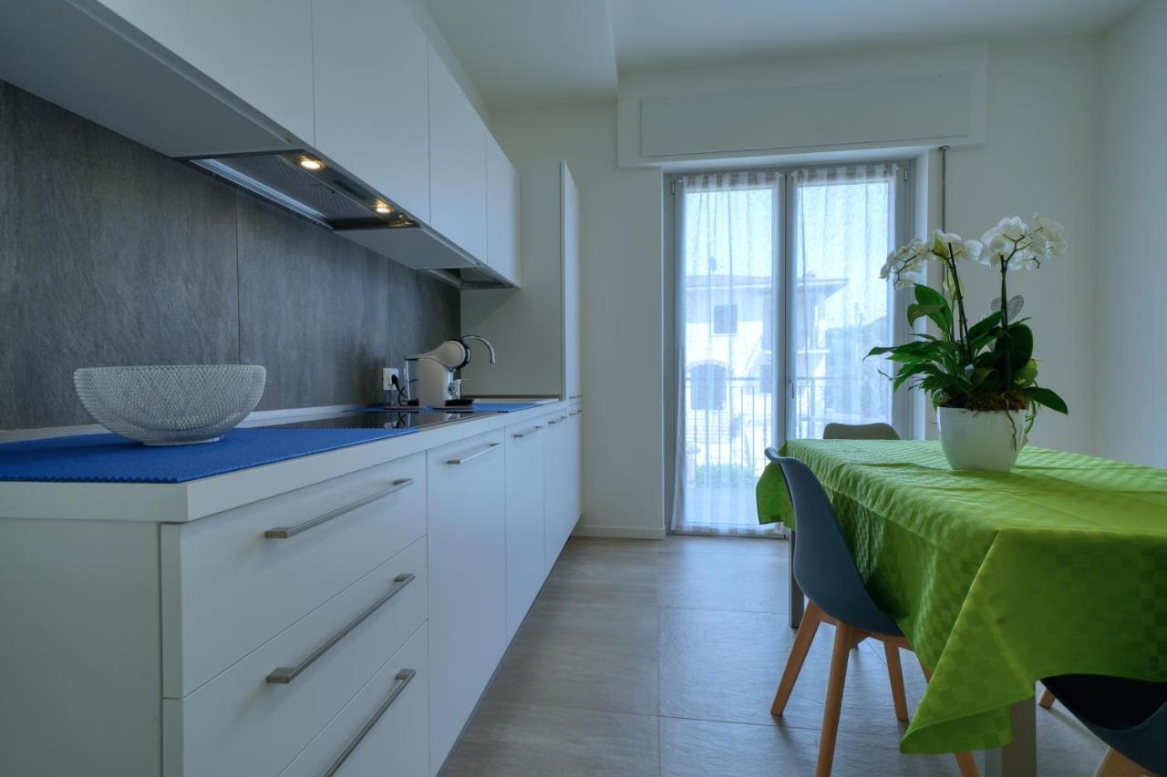 Appartamenti Da Mirella Lazise Exterior foto